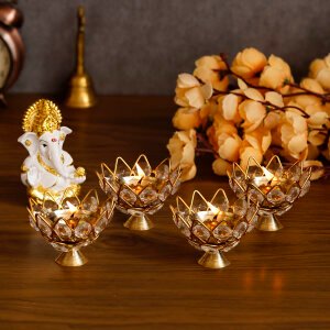 CraftIndia Set of 4 Lotus Shape Crystal Tea Light Holder