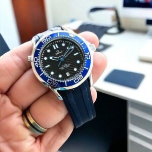 Omega Seamaster Watch For Men (BOT85)