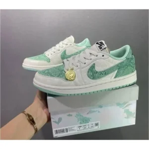 Nike Air Jordan 1 Low Shoes For Men (SUP817)