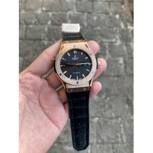 Hublot Watch For Men (BOT196)