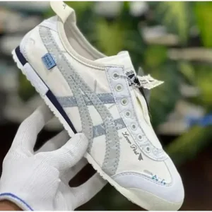 Onitsuka Tiger Slip On Shoes For Women (SUP924)