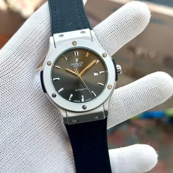 Premium Hublot Watch For Men (SUP969)