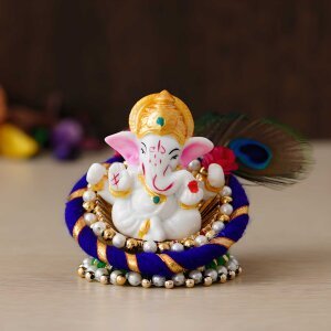 CraftIndia Lord Ganesha Idol on Decorative Handcrafted Floral Plate for Home and Car