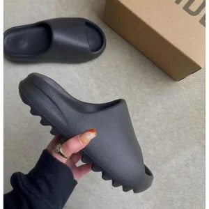 Adidas Yeezy Slides For Women (BSF740)