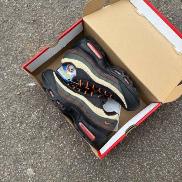 Premium Nike Air Max 95 Dark Army Shoes For Men (BSF932) - Image 3
