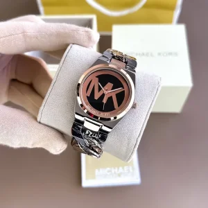 Stylish Michael Kors Watch For Women (CSO1540)