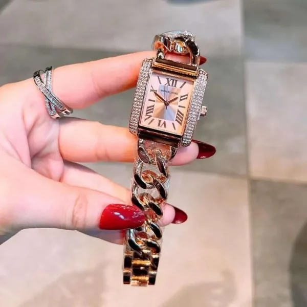 Stylish Michael Kors Watch For Women (SUP1740)