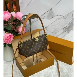Stylish Louis Vuitton Handbag For Women (LAB969)