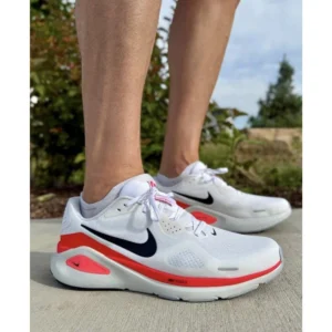 Nike Structure 26 Shoes