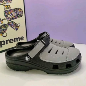 Crocs Yukon Clogs