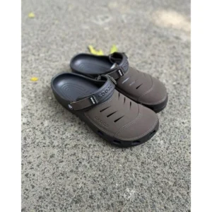 Crocs Yukon Clogs