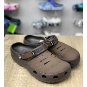 Crocs Yukon Clogs