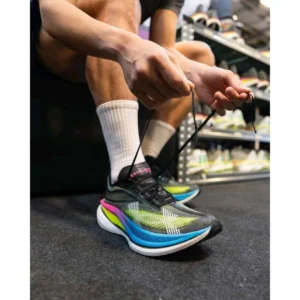 Under Armour Velocity Shoes