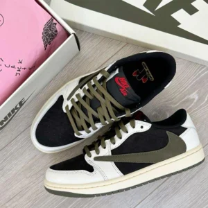 Nike Air Jordan Retro